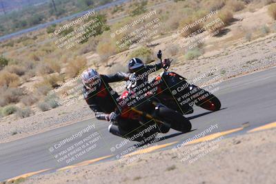 media/Sep-25-2023-Moto Forza (Mon) [[81ffa65e0a]]/B-C Group/Session 3 (Turn 16 Inside)/